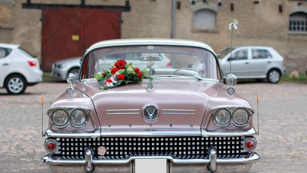 Vintage Cars for Weddings in Prague